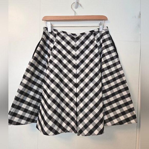 Checkered Skirt - Picture 1 of 5
